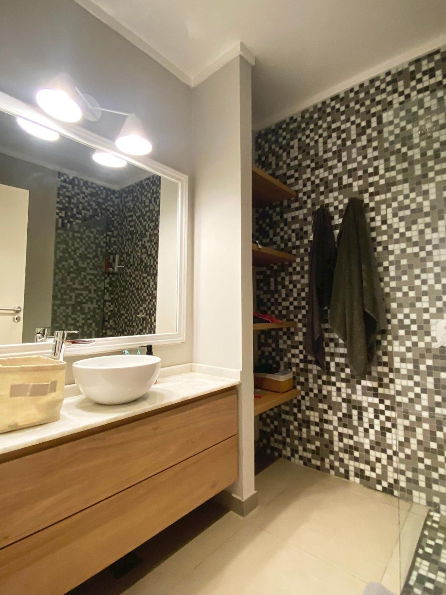 Apartamento Moderno, Espacioso Y Familiar, Gran Ubicacion!!